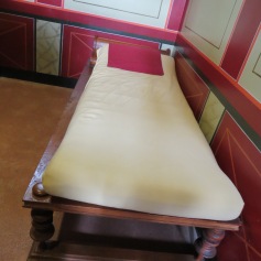 Römisches Bett / Roman bed